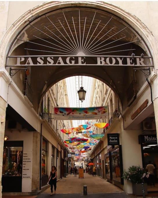 Appartement En Plein Centre. Carpentras Exterior photo